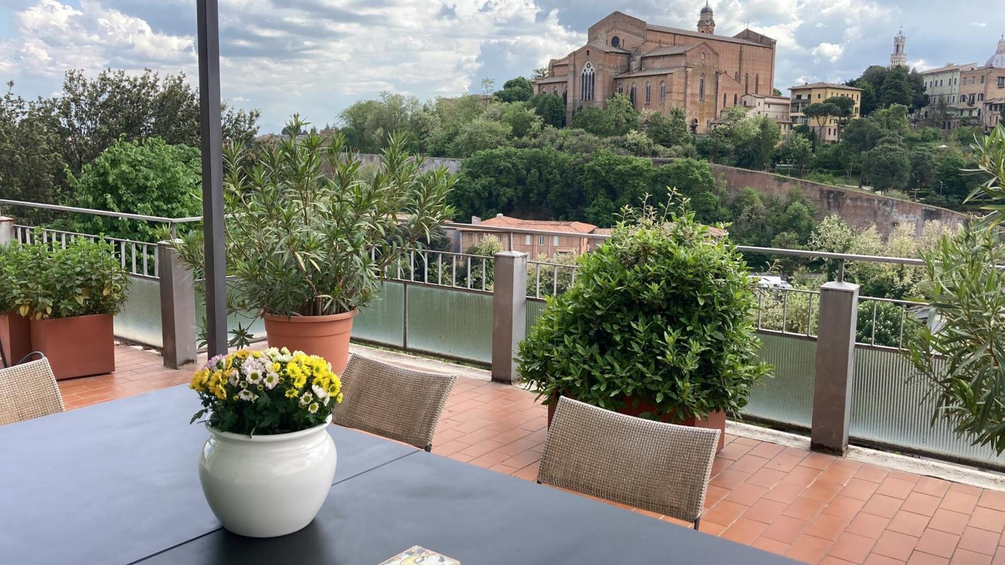 Apartamento Attico San Francesco Siena Exterior foto