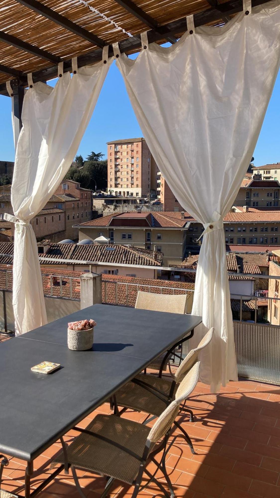 Apartamento Attico San Francesco Siena Exterior foto